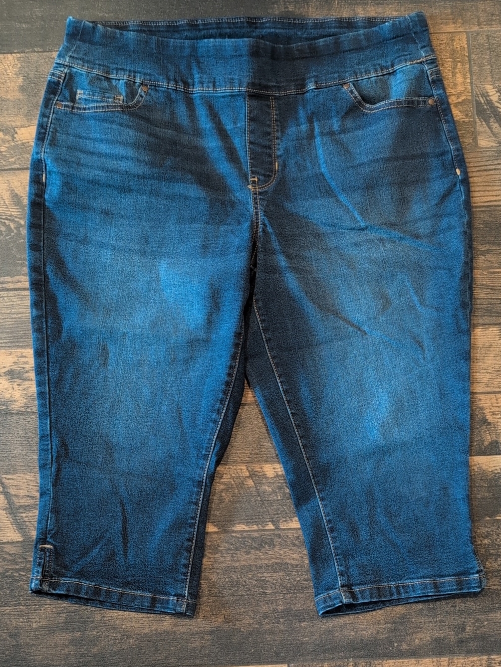Fashion Bug Stretch Comfort Denim Pull-On Capris Cropped Jeans Stretch Fabric